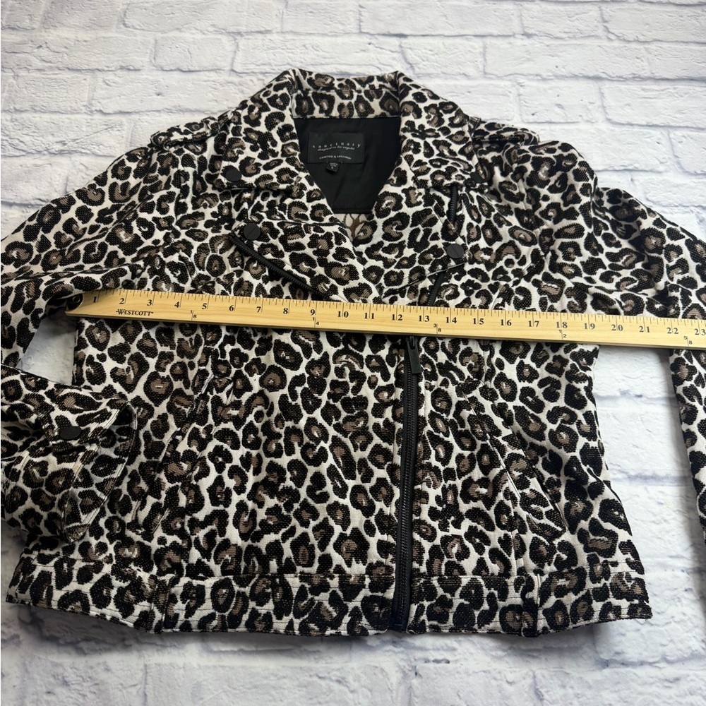 Sanctuary “Poison & Leopard” Moto Jacket from Revolve. Size L. Baddie - Picture 7 of 13